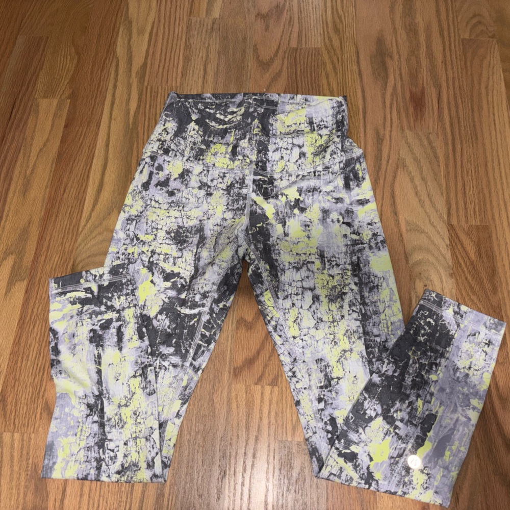 Women’s leggings abstract